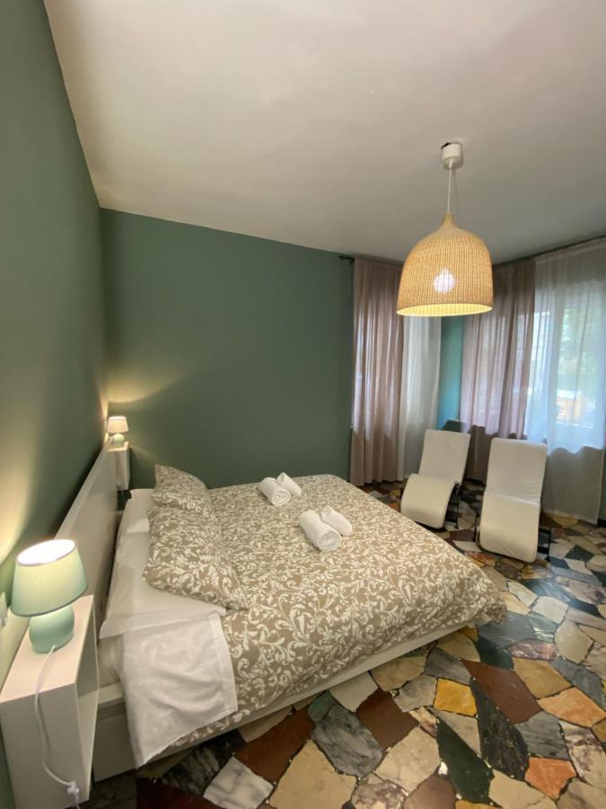 Delle Rose Rooms Верона Экстерьер фото