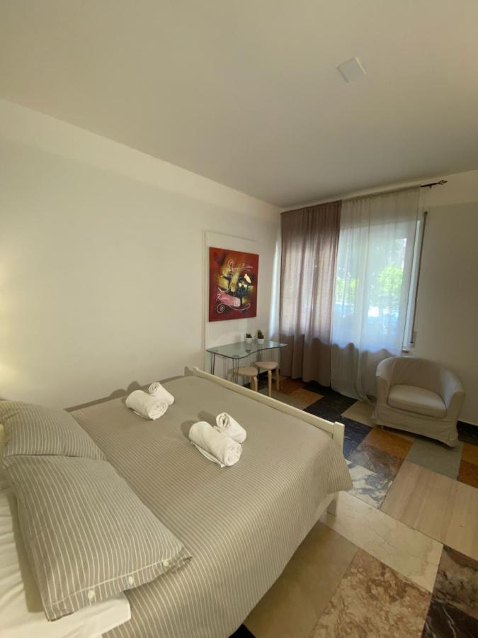 Delle Rose Rooms Верона Экстерьер фото