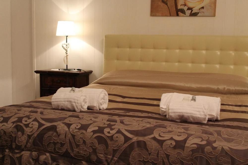 Delle Rose Rooms Верона Экстерьер фото